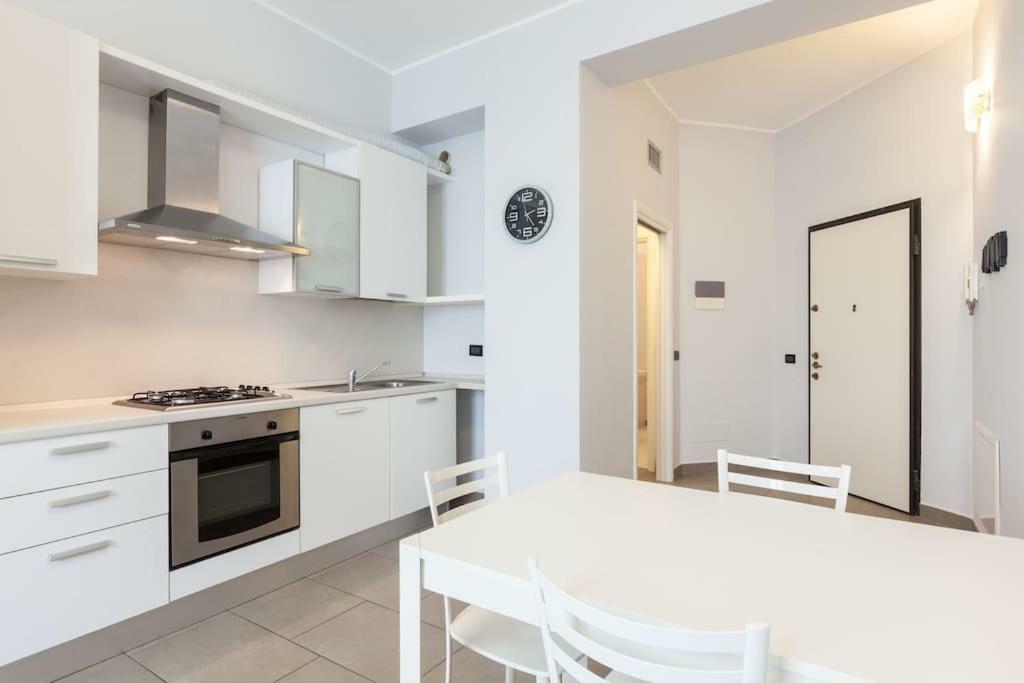 Spacious And New Apt In Citta Studi Mediolan Zewnętrze zdjęcie