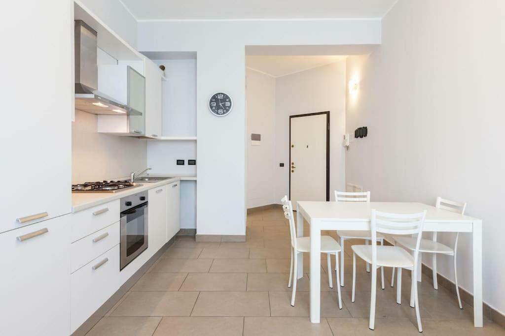 Spacious And New Apt In Citta Studi Mediolan Zewnętrze zdjęcie